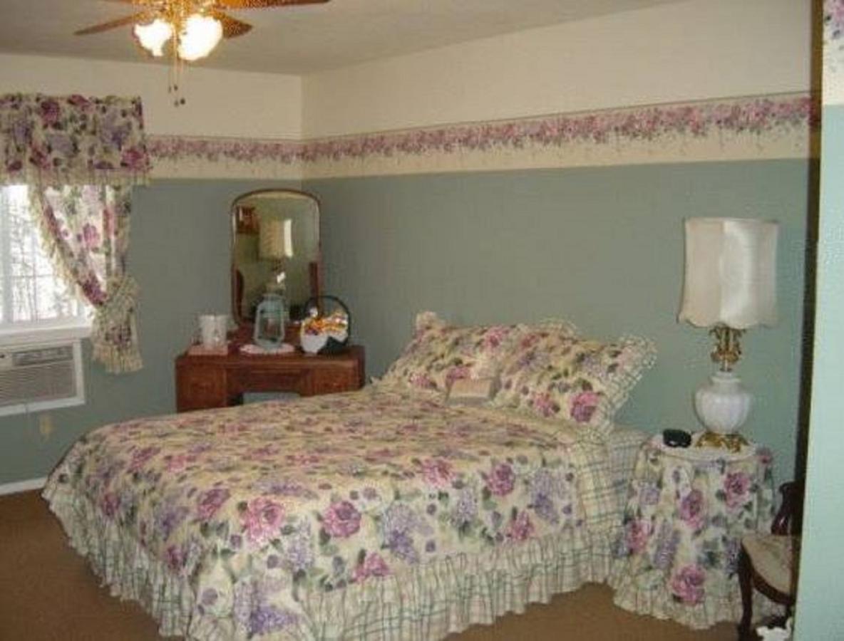 Mccracken Country Inn ヒントン エクステリア 写真